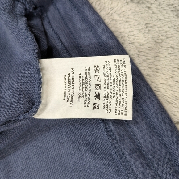 Nike Shirt Women's 2X Blue Sportswear Icon Clash Graphic Logo Crop Sweat Top - Picture 7 of 9